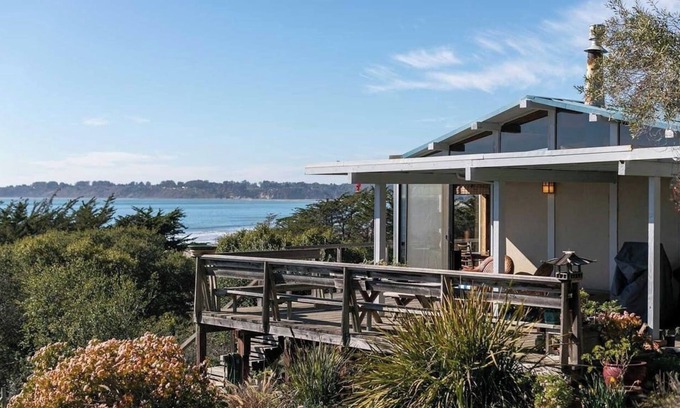 Stinson Beach House | Captain John's Hideaway
