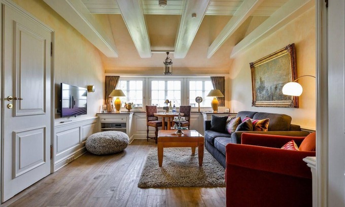 Kampen Apartment | CAPTAIN SUITE - Kampen, 2 room apartment with indoor pool