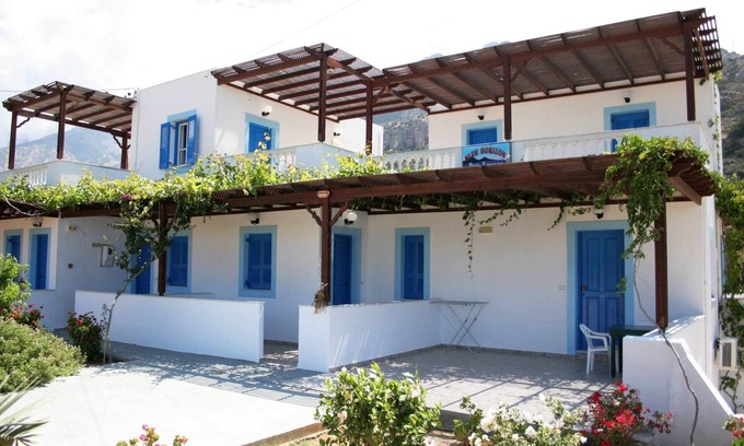 Lefkos Apartment | Captivating 1-Bed Apartment in Lefkos