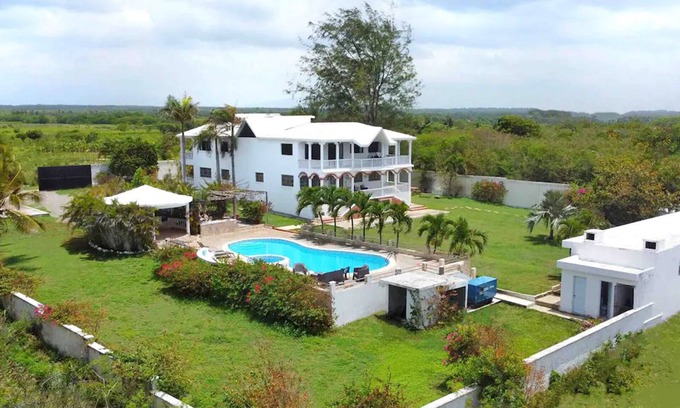 Sabana Palenque Villa | Caribbean Oceanview Villa Alia for 20 guests w/pool, bbq, basket