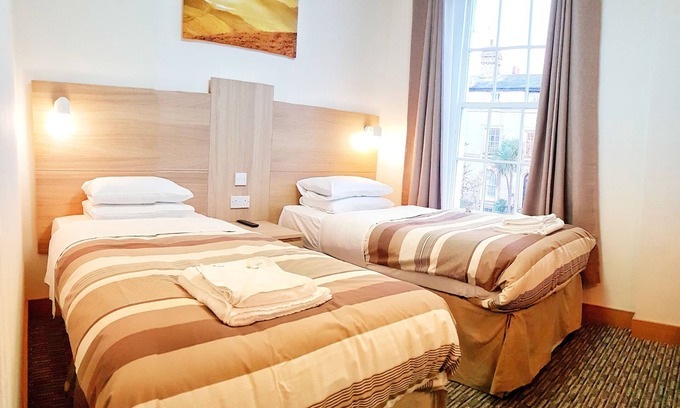 Ipswich Hotel | Carlton Hotel