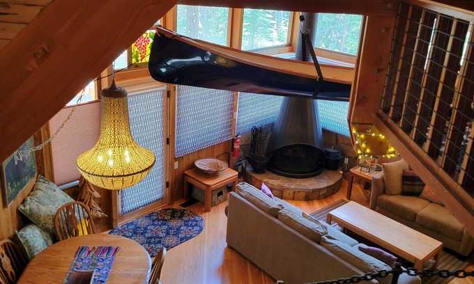 Carnelian Bay House | Carnelian Bay cabin - block away from Lake Tahoe, 15 minutes from ski areas