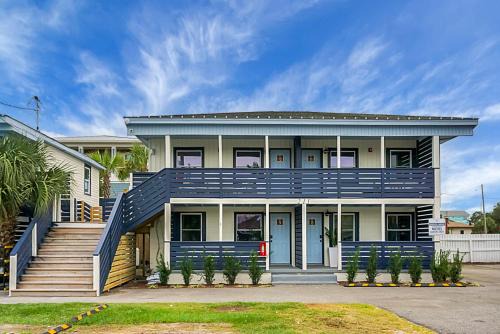 North Carolina Coast Hotel | Carolina Beach Motel