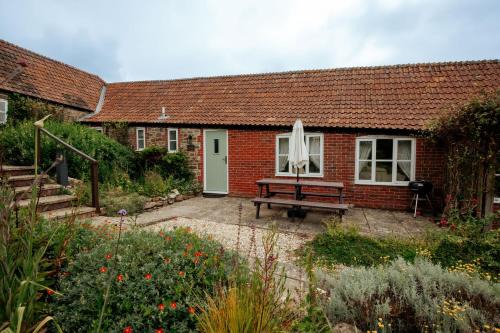 West Compton House | Carters Cottage - Rudge Farm Cottages