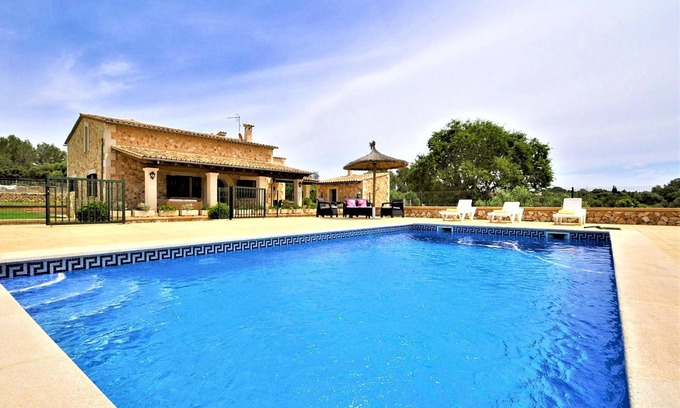 Son Gual Villa | CAS BORRASSOS- Finca with private pool 10 minutes from Palma BBQ Sat TV.and wifi - Free Wifi