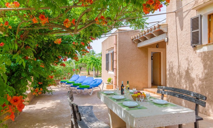 Portopetro House | CAS GENERAL - Chalet with terrace in Porto Petro. Free WiFi