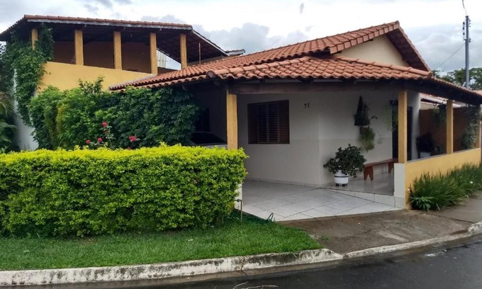 Sao Jose da Barra House | Casa - ótima hospedagem (jardim e terraço)