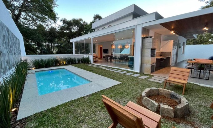 Teresopolis House | Casa 10 Floresta Boa Vista - Piscina Privativa, Adega e Conforto em 4 suítes