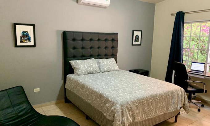 Tegucigalpa Bed & Breakfast | Casa 3741 es lujo, confort y arte