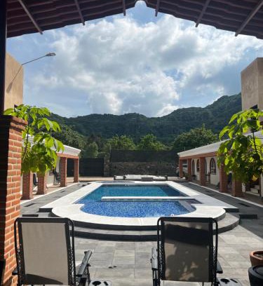 Tepoztlan House | Casa Arcos Tepoztlán
