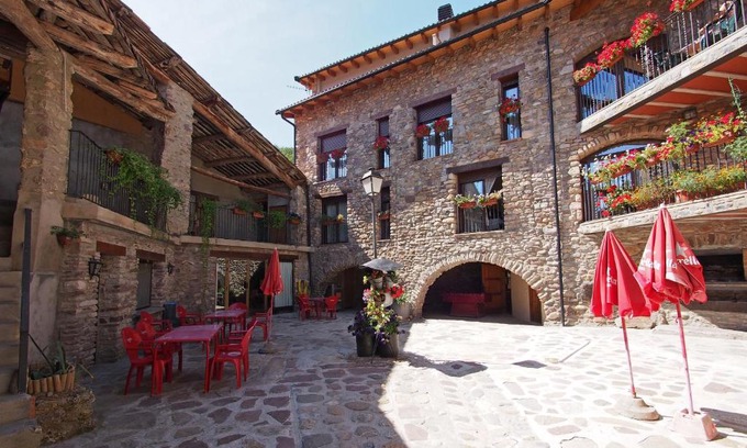 Les Iglesies House | Casa Batlle