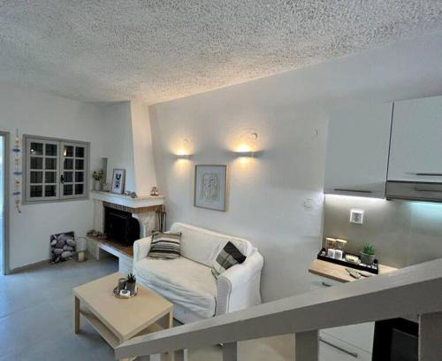 Selianitika Apartment | Casa calma -Selianitika 100m from the sea by ΜΡS