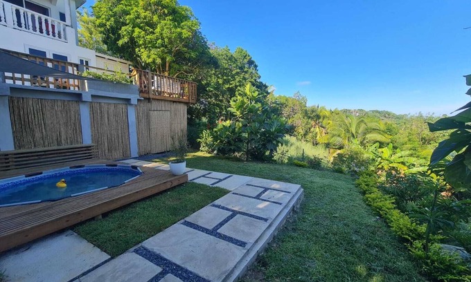 Roatan Apartment | Casa Colibri