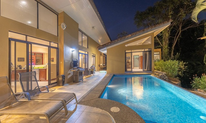 Esterillos House | Casa Colina · Amazing House Surrounded by Nature