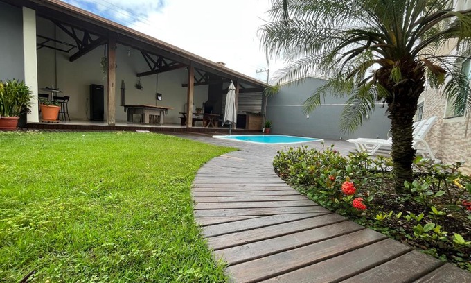 Rio Vermelho Norte House | Casa com Piscina