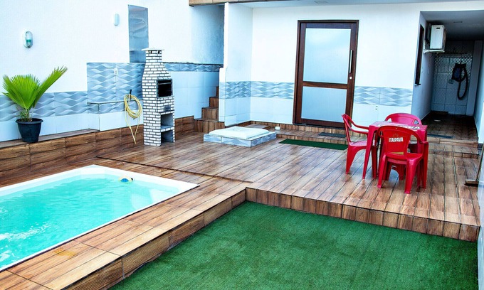 Castelo da Torre House | Casa com Wi-Fi e Piscina perfeita em Camaçari/BA