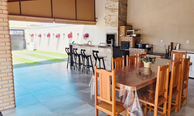 Tanabi House | Casa Completa com Área Gourmet, Piscina com Aquecedor Solar e Sauna Seca