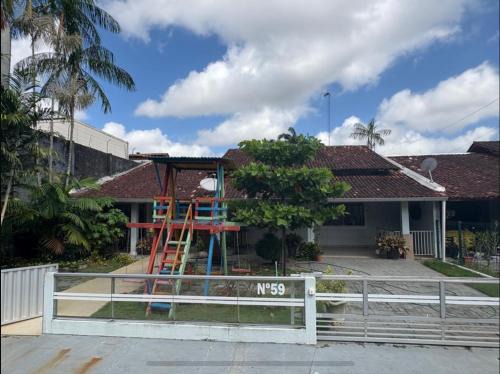 40 Horas House | Casa COP30 em Condomínio Fechado em Ananindeua