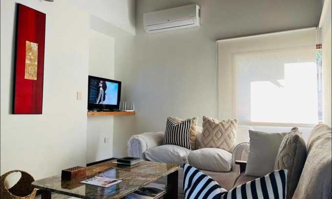 Solanas House | Casa Dash Beach Houses