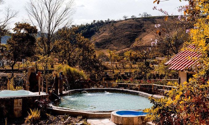 Heliodora House | Casa de Campo c Piscina e Churrasq em Heliodora/MG