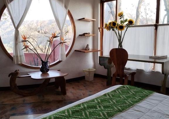 El Santuario House | Casa del Artista