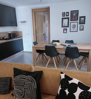 Mezzana House | Casa del ruscello