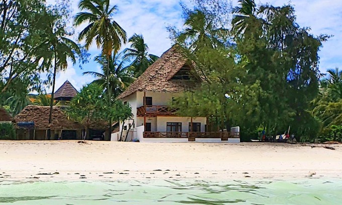 Kiwengwa Villa | Casa di Lilli-delicious and comfortable holiday home facing the sea-Entire facility