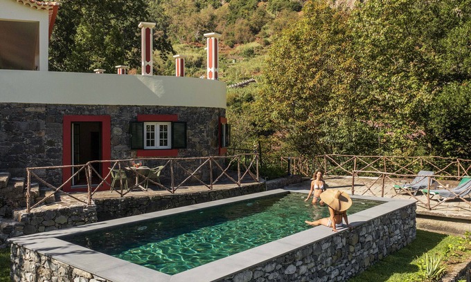 Sao Vicente Cottage | Casa do Lanço - Malvasia, wine and laurissilva