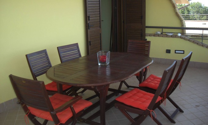 Pisciotta Apartment | CASA ELISABETTA/app. 2: magnificent sea view and comfort not far from Naples