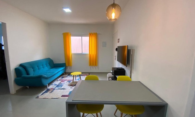 Indaia Apartment | Casa em Bertioga condomínio 200 metros da praia