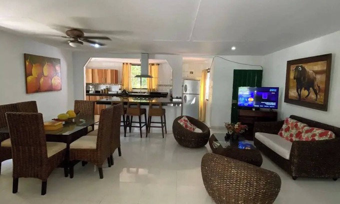 Tolu House | Casa finca Santiago Tolúnn