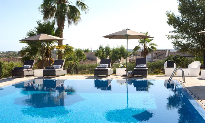 Maria de la Salut Hotel | Casa Font I Roig