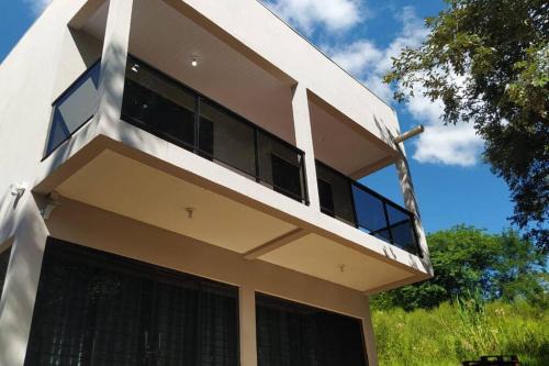 South Region House | Casa Frente ao lago - Goio En