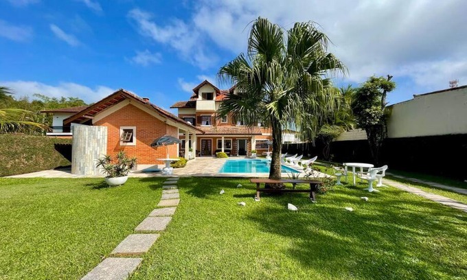 Indaia House | Casa Frente ao Mar até 20 pessoas praia do Indaiá