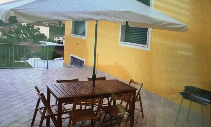 Ameglia House | Casa Giusi-Ameglia-5 minutes from the sea-between Cinque Terre and Versilia