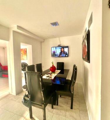 Riohacha House | Casa grande cerca a la playa