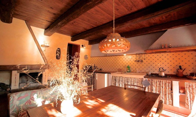 Santa Fiora Apartment | Casa Grande – Historic and Cozy Apartment with Valley View