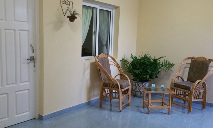 Municipality of Cienaga de Zapata House | Casa Guanaba's Nest