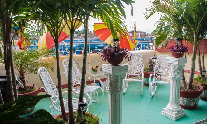 Cienfuegos Bed & Breakfast | Casa Hostal Hermanos BF