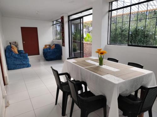 Ayacucho Apartment | Casa Jardin