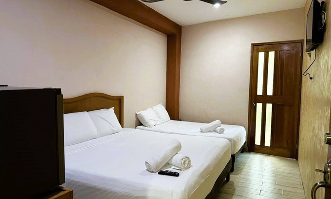 Chichen Itza - Valladolid House | Casa la roca 3, family room, A/C, wifi, with minibar and pool access