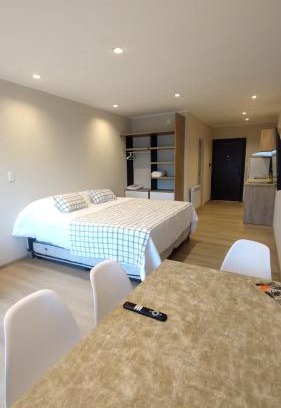 Quequen Apartment | Casa Las Olas - Frente al Mar!