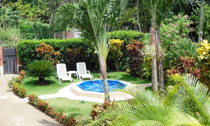 La Ceiba Apartment | Casa Lily & Coco - Two-room Vicky