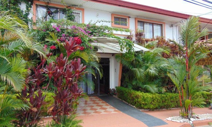 Pavas Hotel | Casa Lima B&B