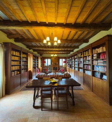 Montelaguardia Apartment | Casa Limonaia a Perugia