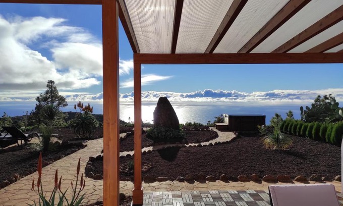 Puntagorda House | Casa Los Almendros Jacuzzi Garden