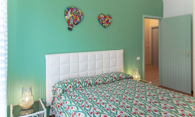 Levanto Apartment | Casa Mary - For 4 people, in centre, 5 minutes from beach and station to Cinque Terre