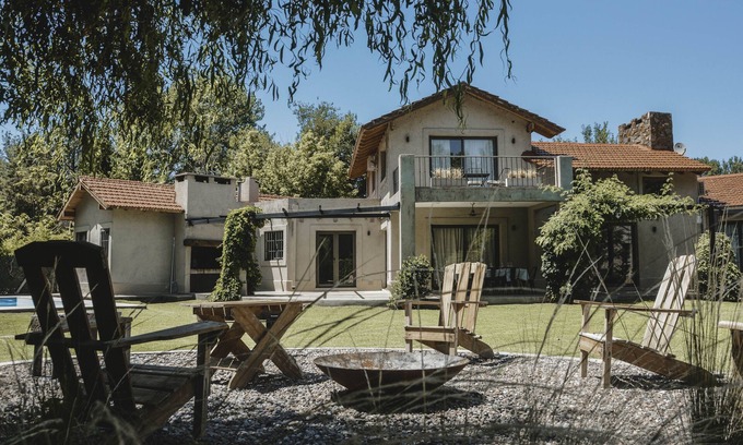 Chacras de Coria House | Casa Minerva Mendoza, 13 Huéspedes