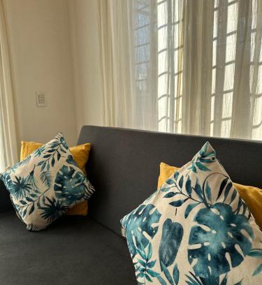 Lujan de Cuyo Apartment | Casa moderna con pileta