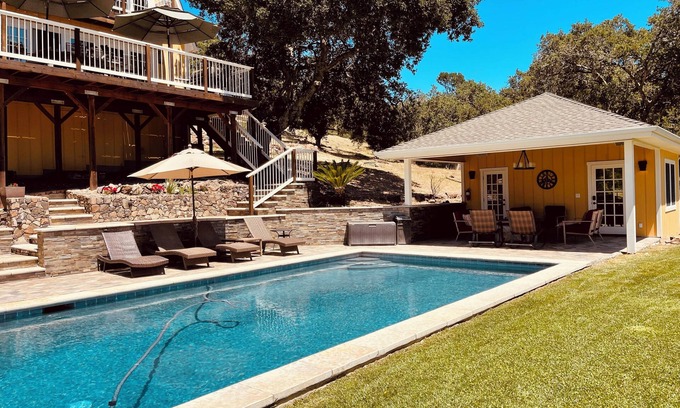 Santa Rosa House | Casa Molino - A private escape with Vineyard views as far you can see